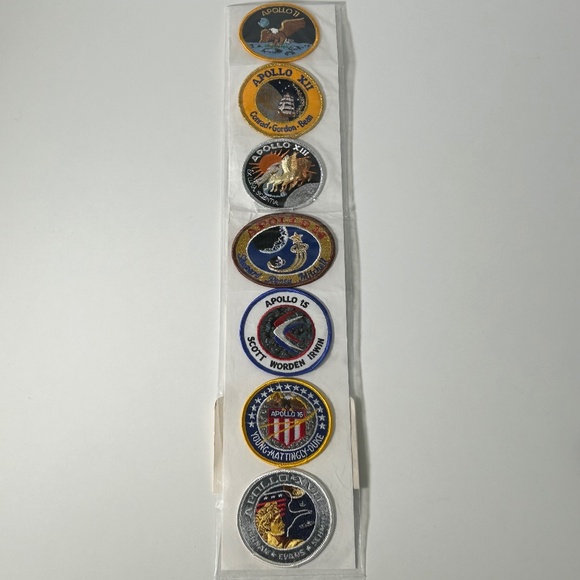 Kennedy Space Center Spaceport USA Apollo Emblems Set of 12 Made In USA (18B) - Picture 4 of 10